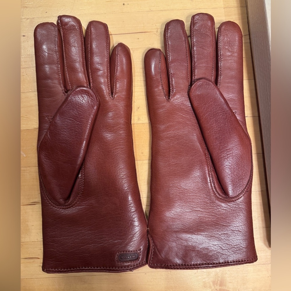 Coach Cashmere Shearling Leather Gloves, NIB, 7.5 - Picture 3 of 9